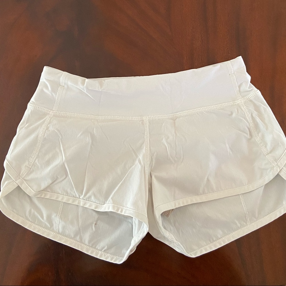 COPY - BARLEY WORN WHITE LULULEMON SPEED UP SHORT…